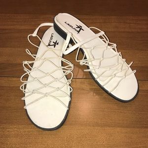 Laguna white stretch sandals